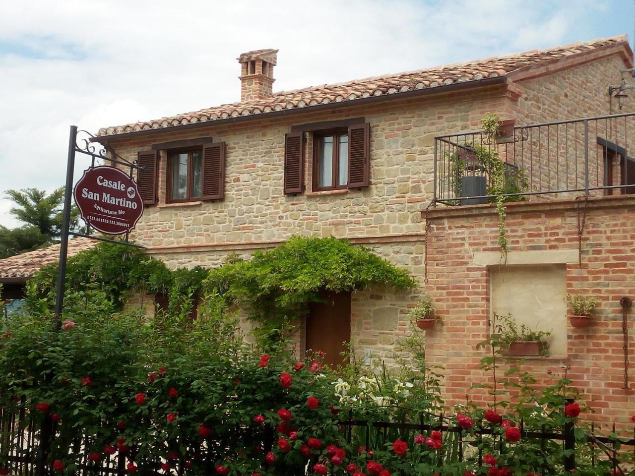 Casale San Martino Agriturismo Bio Sant'Angelo in Pontano Exterior foto